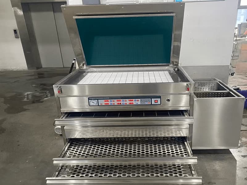 All-in-One Water-Based Solid Flexo Plate Making Machine with Exposure Unit Open